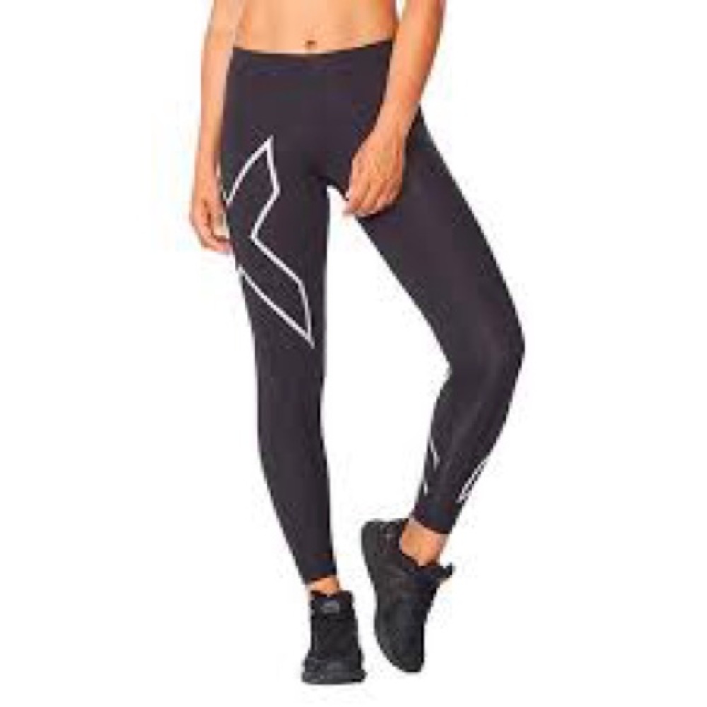 2XU Women's Black Athletic Leggings